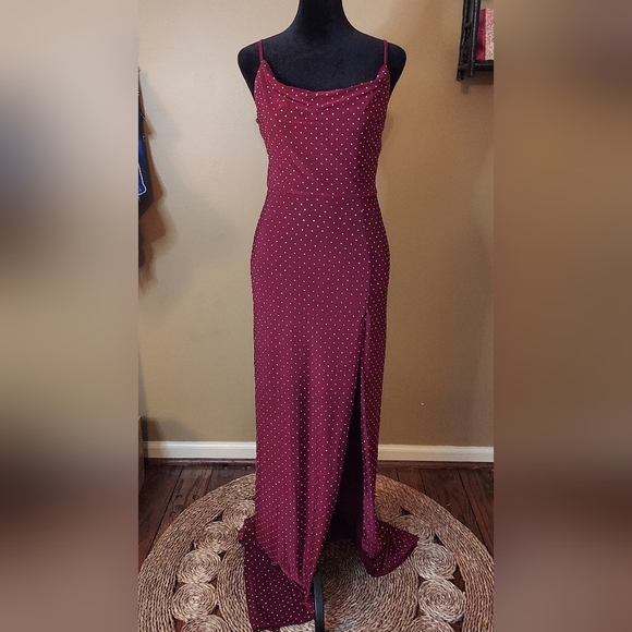 Windsor Diamond Studded Formal Gown Size S - Picture 13 of 16